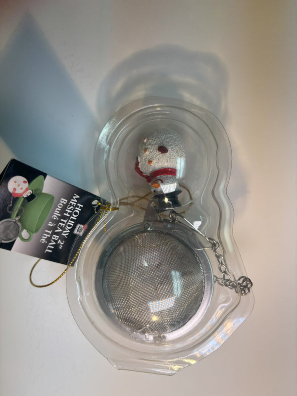 18. Snowman Tea Infuser